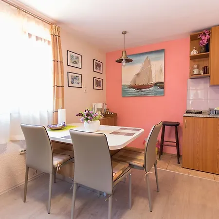 Paulina Appartement *