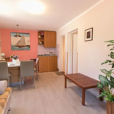 Paulina Apartment