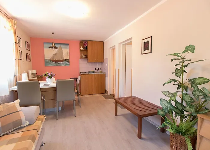 Paulina Apartment
